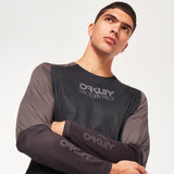 Oakley Factory Pilot Mtb Ls Jersey [cl:black/forged Iron Sz:large]