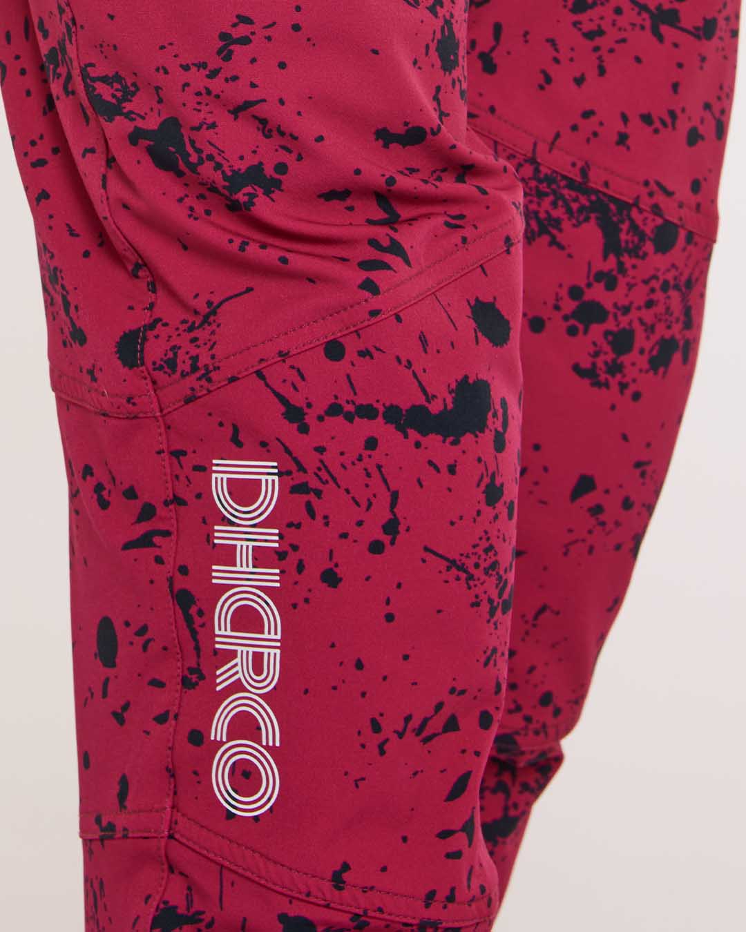 Dharco Mens Gravity Pants | Chili Peppers [sz:large]