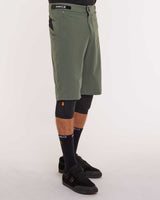 Dharco Mens Gravity Shorts | Gorilla Green [sz:large]